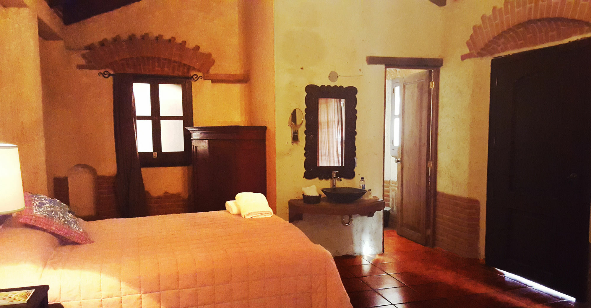 Naif Boutique Hotel Antigua Екстериор снимка